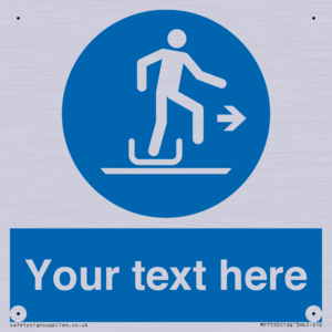 Custom Alighting from a toboggan to the right